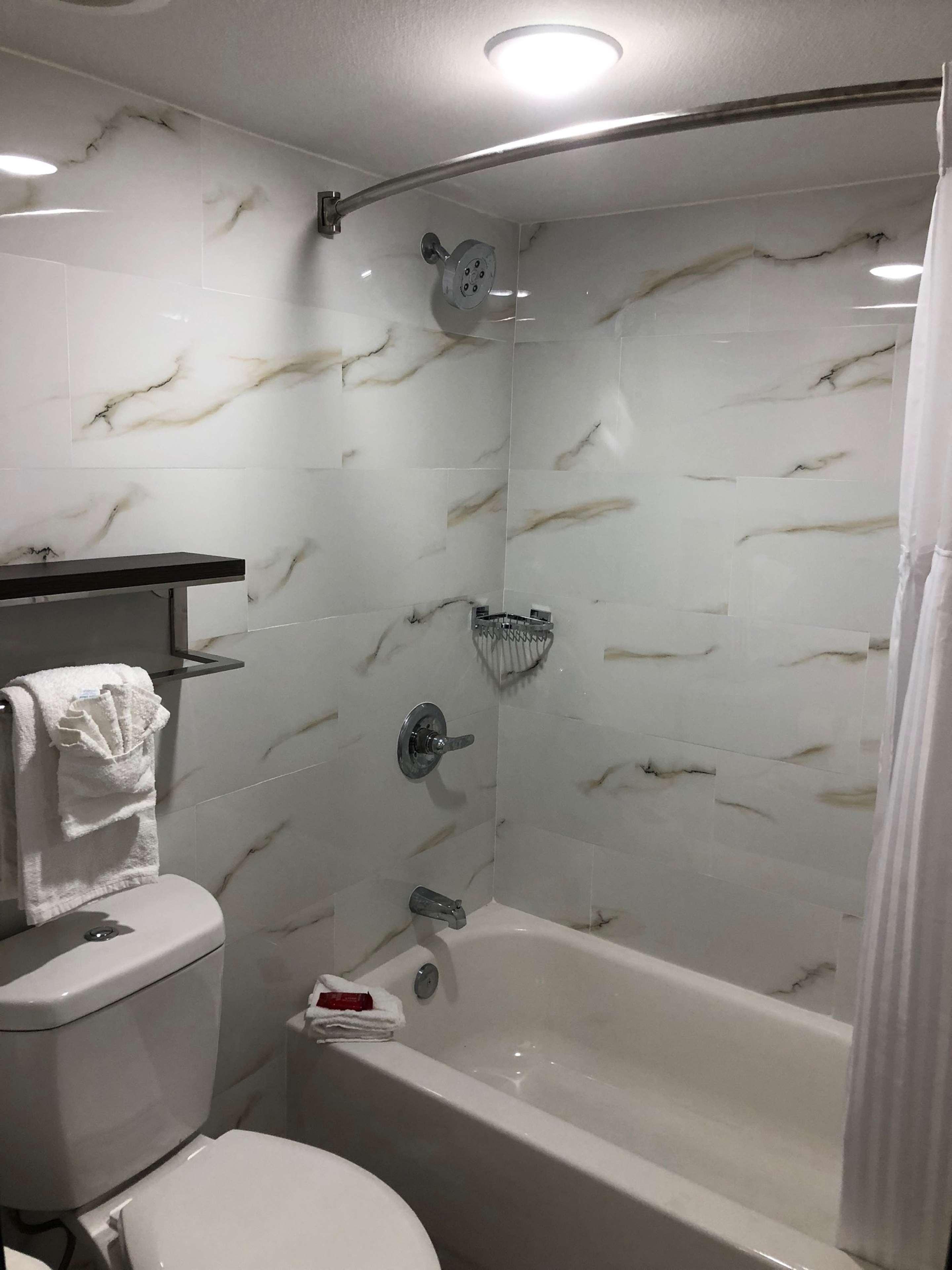 Surestay Plus Hotel By Best Western Sacramento Cal Expo Экстерьер фото