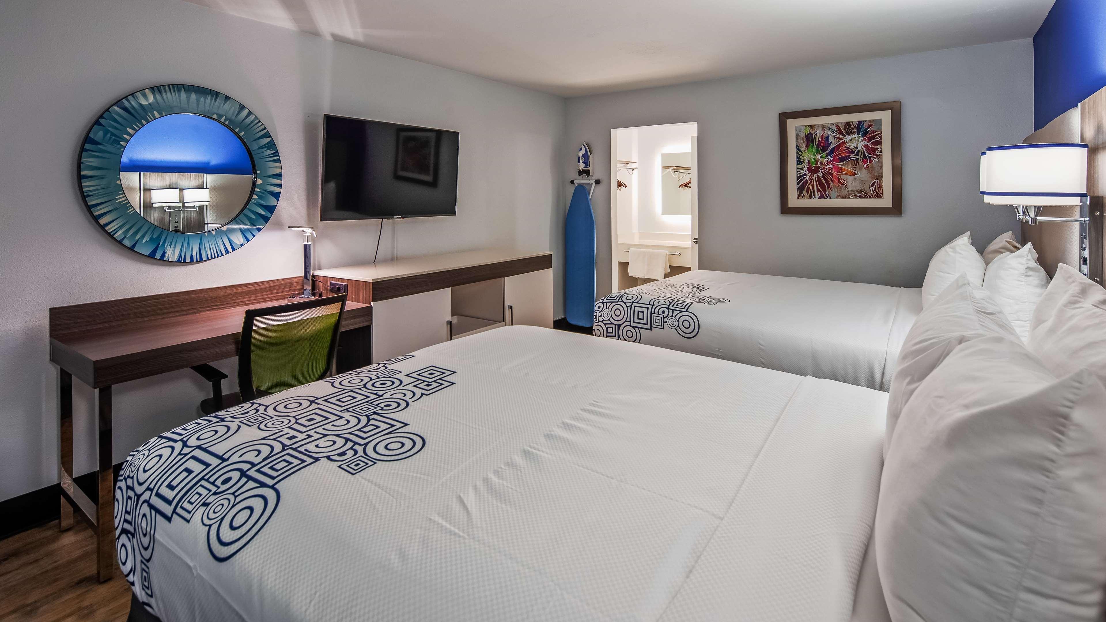 Surestay Plus Hotel By Best Western Sacramento Cal Expo Экстерьер фото