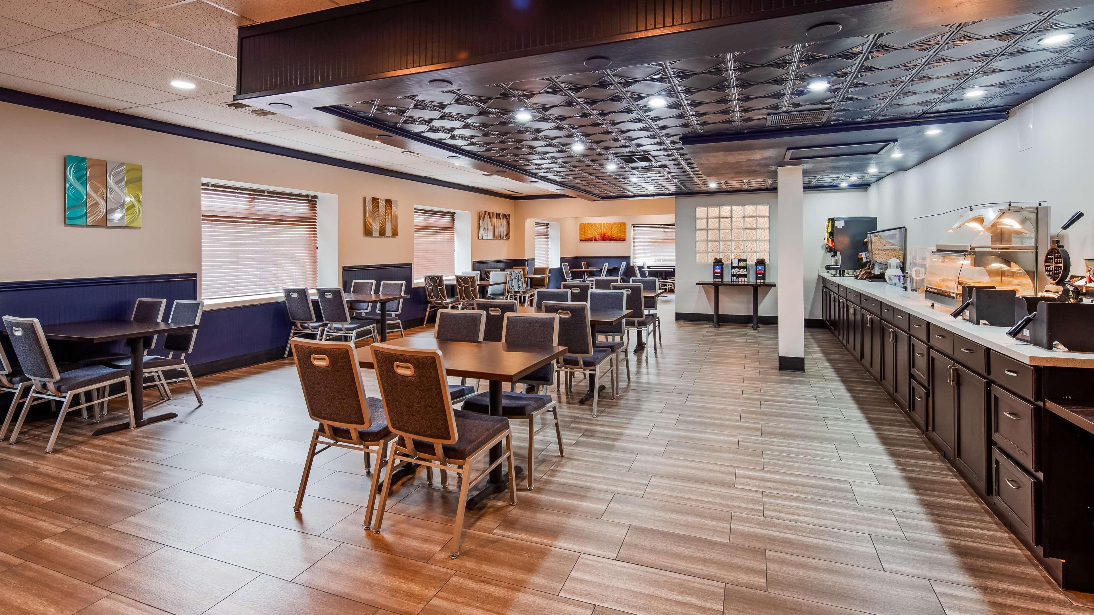 Surestay Plus Hotel By Best Western Sacramento Cal Expo Экстерьер фото
