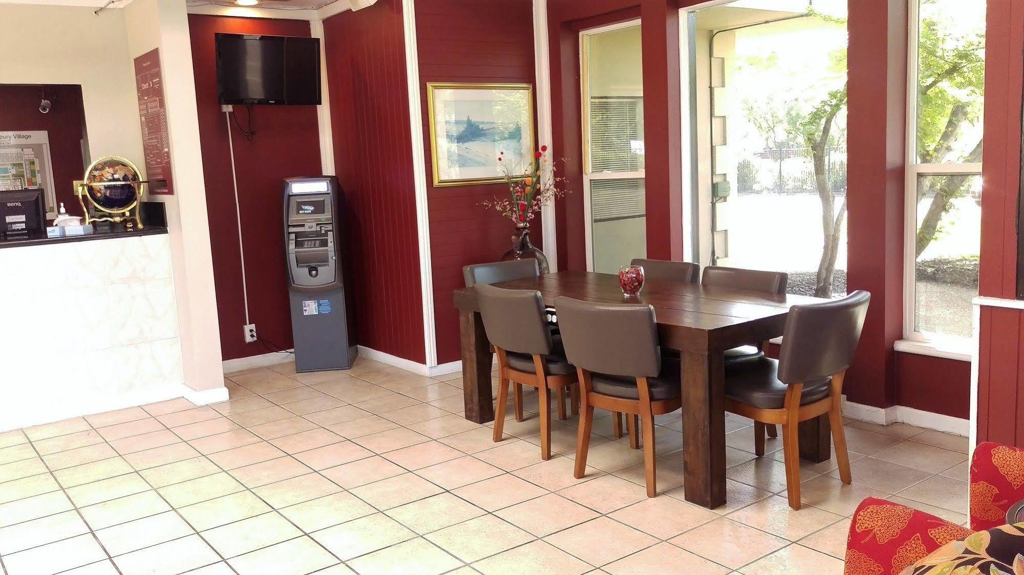Surestay Plus Hotel By Best Western Sacramento Cal Expo Экстерьер фото