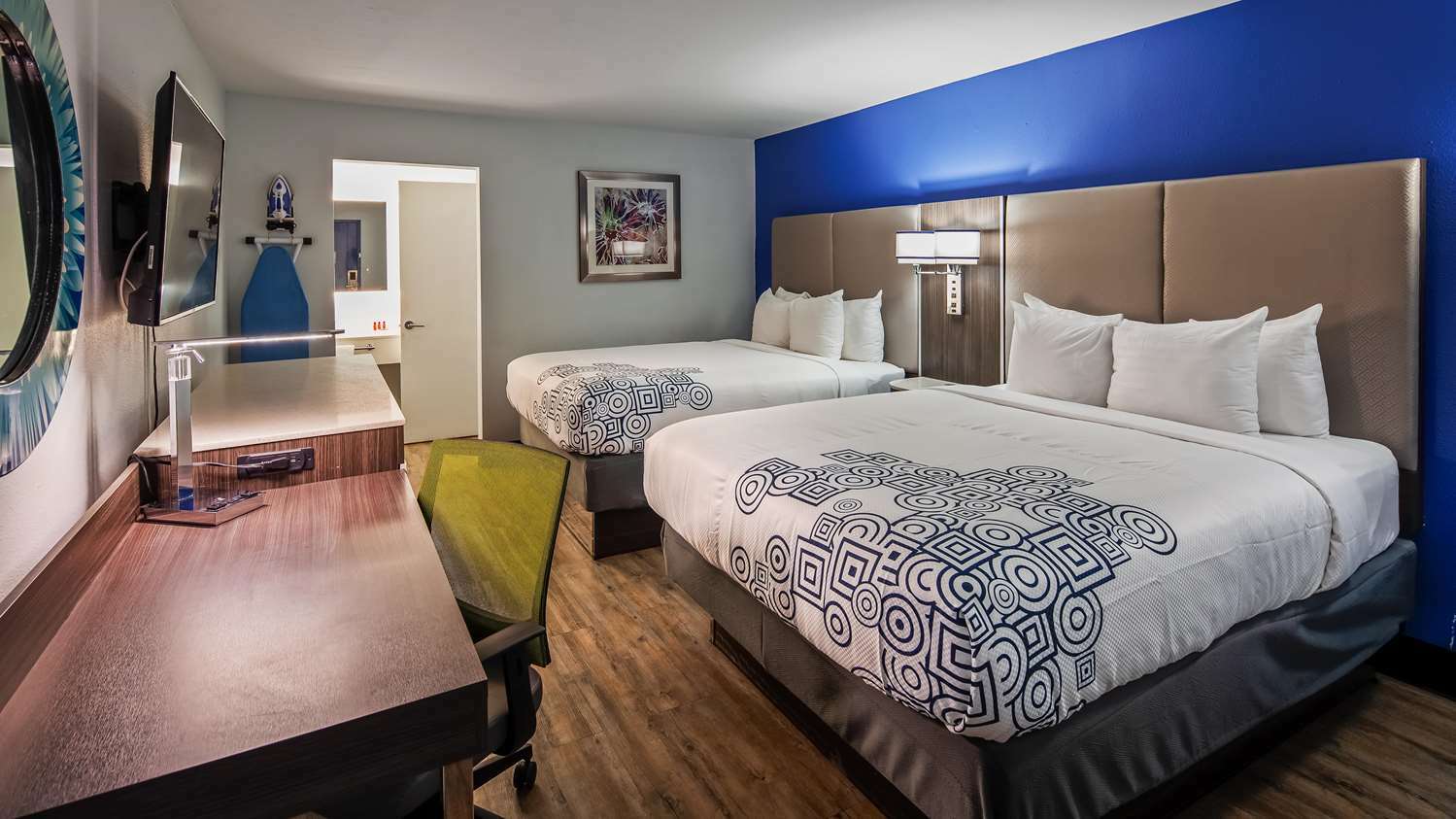 Surestay Plus Hotel By Best Western Sacramento Cal Expo Экстерьер фото